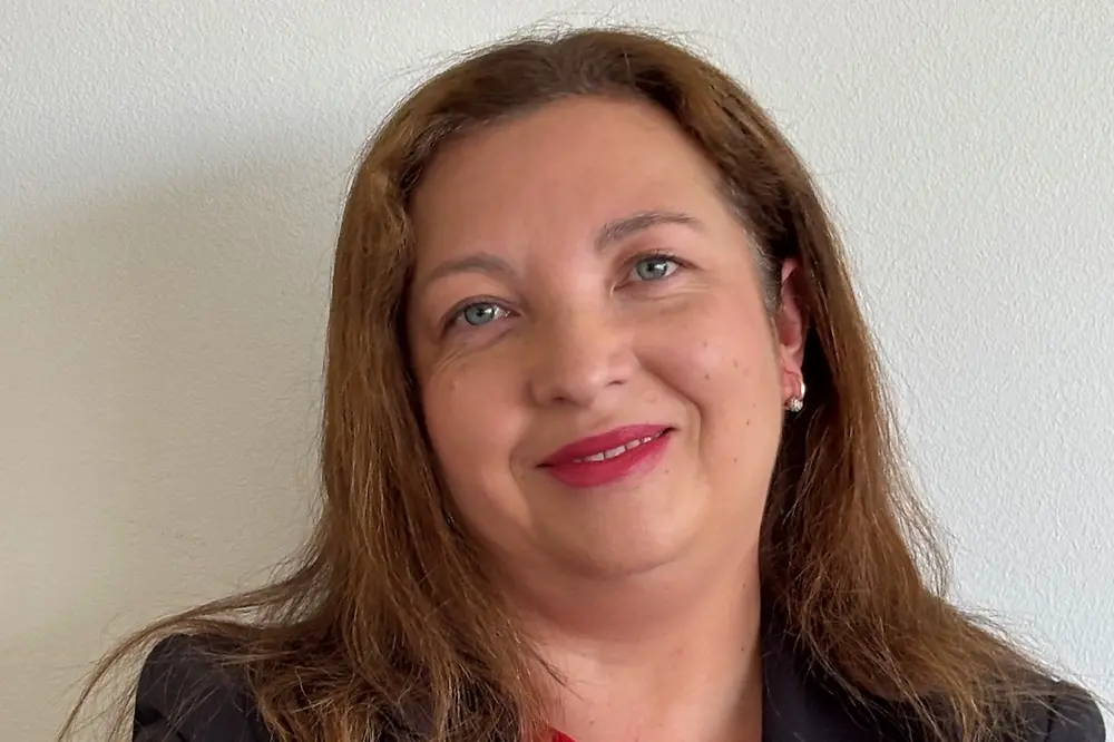 Carolina Rivas, Gerenta General del negocio de Adhesive Technologies Retail en Chile.
